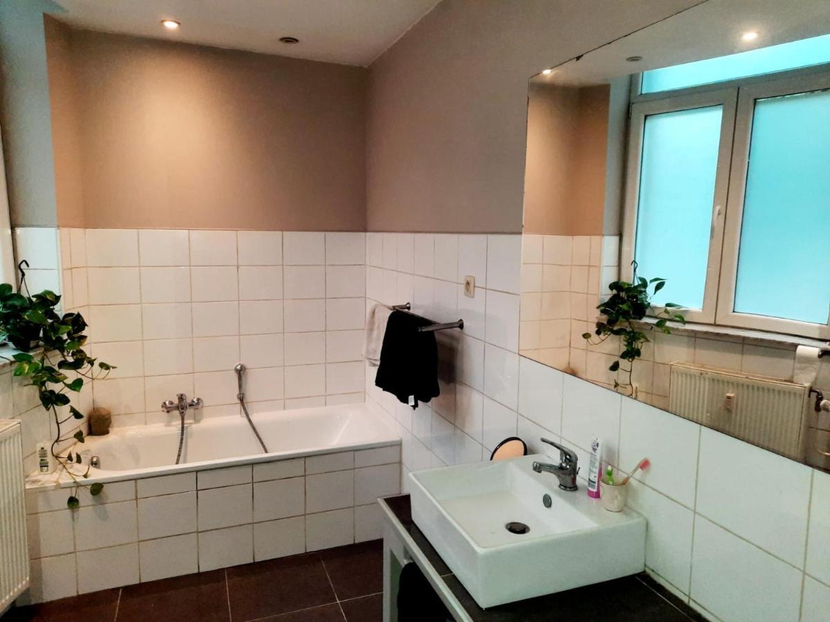 Appartement Ambiance Chalet Liege Bagian luar foto